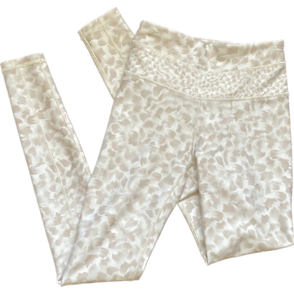 Calia by Carrie Underwood Cream Workout Leggings sz Medium